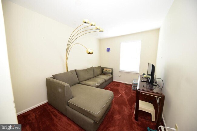 Foto del edificio - 620B Palmer Ln