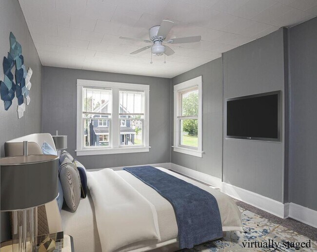 Foto del edificio - 1014 Wilson Ave