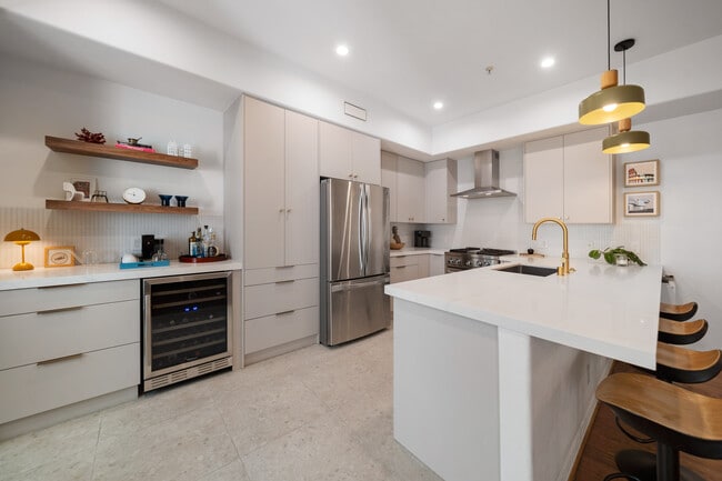 Stunning renovated kitchen - 10913 Whipple St