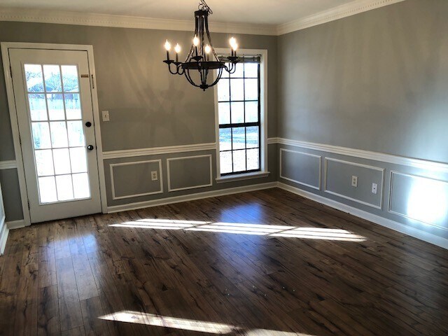 Building Photo - 3 Bed/2 Bath for Rent in Madison!