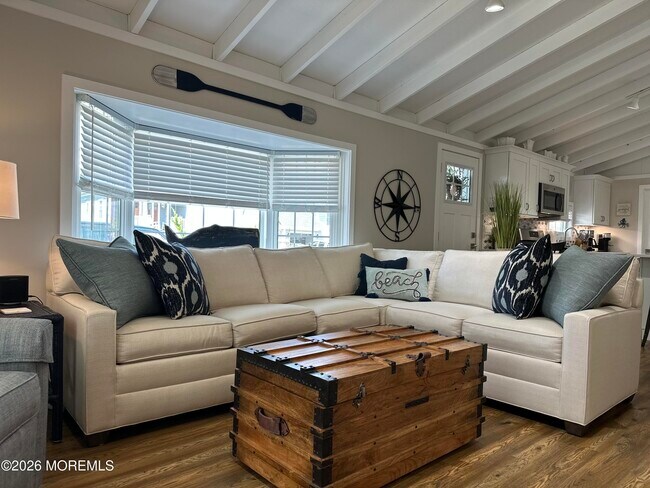 Foto del edificio - 225 Ocean Bay Blvd