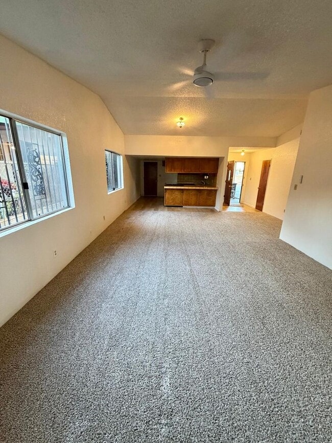 Foto del edificio - Charming 4 bedrooms single family home in Delano - Schedule your tour now!