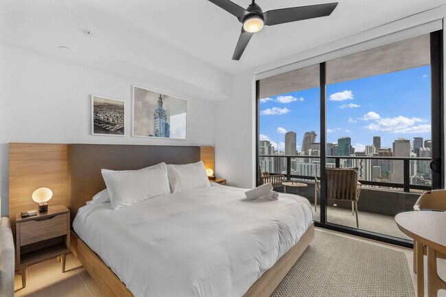 Foto del edificio - 159 NE 6th St