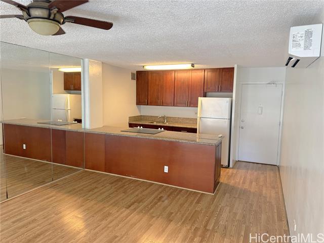 Building Photo - 411 Kaiolu St