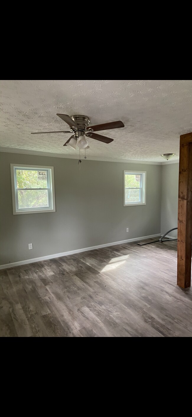 Foto del edificio - 3696 Crabapple Hollow Rd