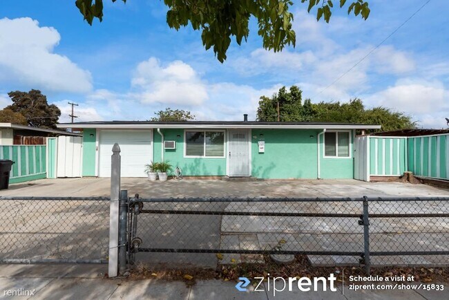 Building Photo - 4 br, 2 bath House - 1470 Palmview Way, Sa...