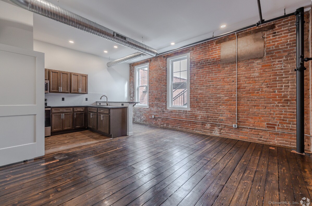 Foto principal - 424 Main St