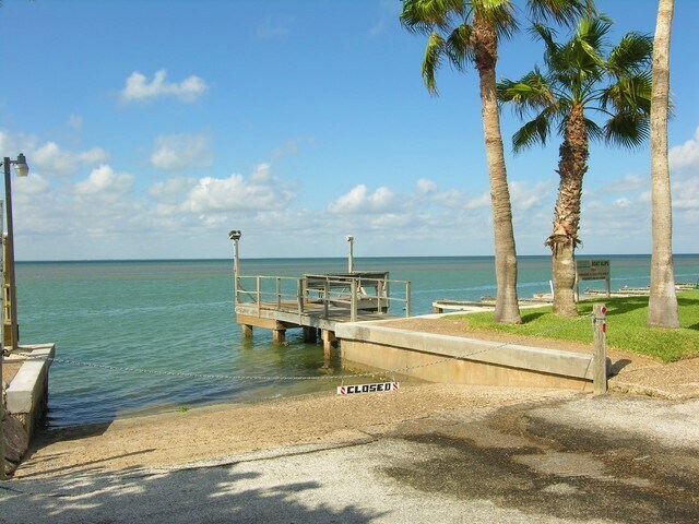 Foto del edificio - 200 W Kingfish St