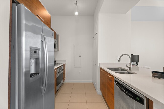 Foto del edificio - 480 Hibiscus St