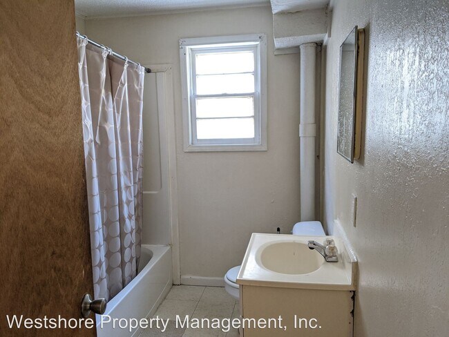 Building Photo - 1225 Sanford St