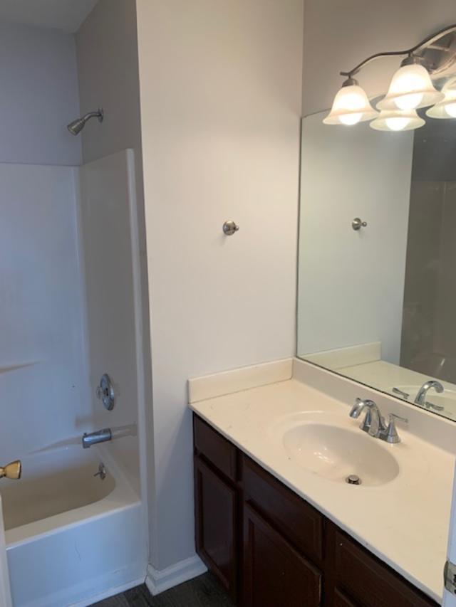 Building Photo - 3130 Northland Dr