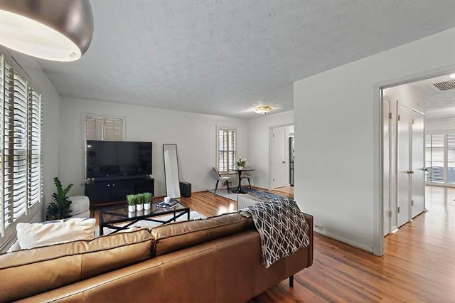 Foto del edificio - 7305 Lehigh Dr