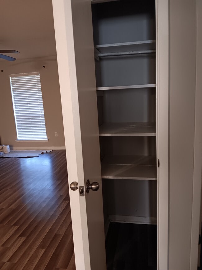 Photo - 8722 Orleans Dr House