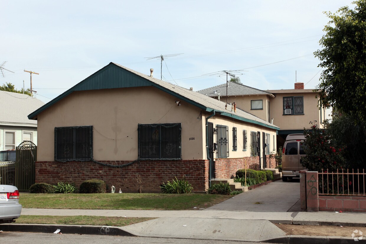 Foto principal - 1036 Cherry Ave