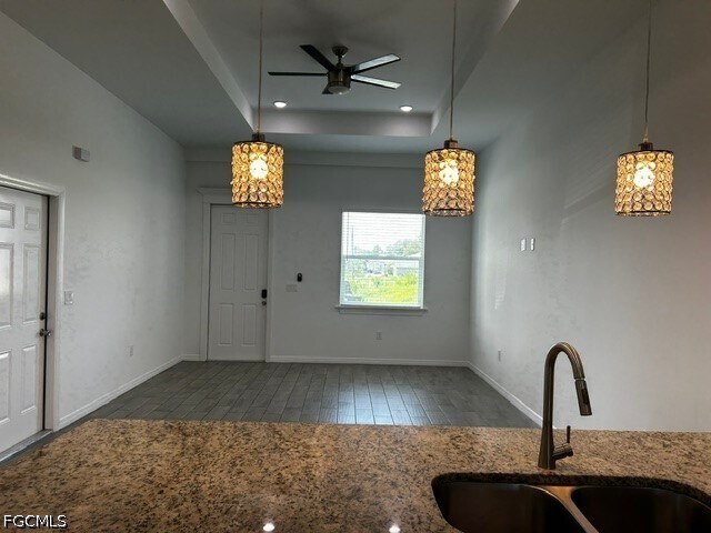 Foto del edificio - 2202 Haviland Ave S