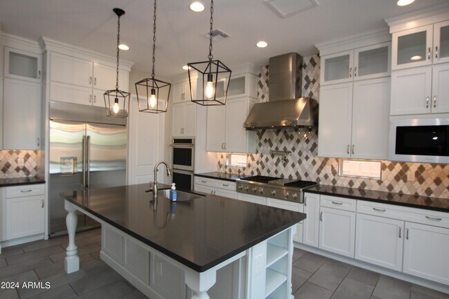 Foto del edificio - 34801 N 53rd St