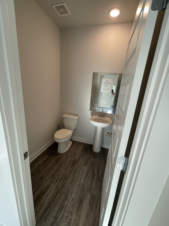 Building Photo - 3 Bed / 2.5 Bath Rental House in McCalla, AL