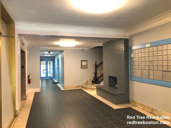 Foto del edificio - 475 Commonwealth Ave