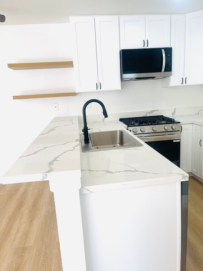 Foto del edificio - 518 Oak St