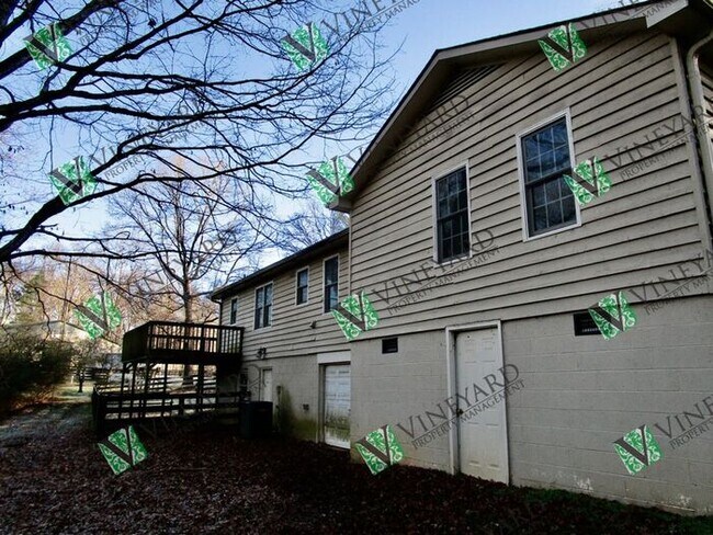 Foto del edificio - 8279 E Cherokee Dr