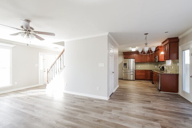 Foto del edificio - 1703 Cottage Creek Rd