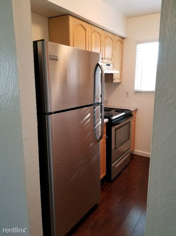 Building Photo - 1037 Mohr Ln
