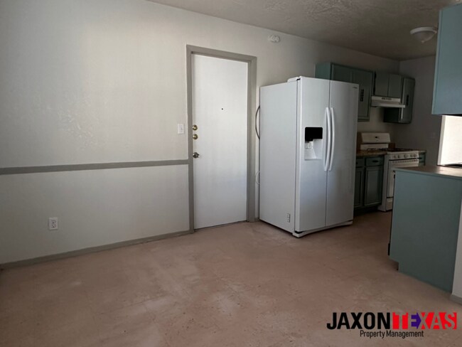 Foto del edificio - 10919 Bywood Dr.
