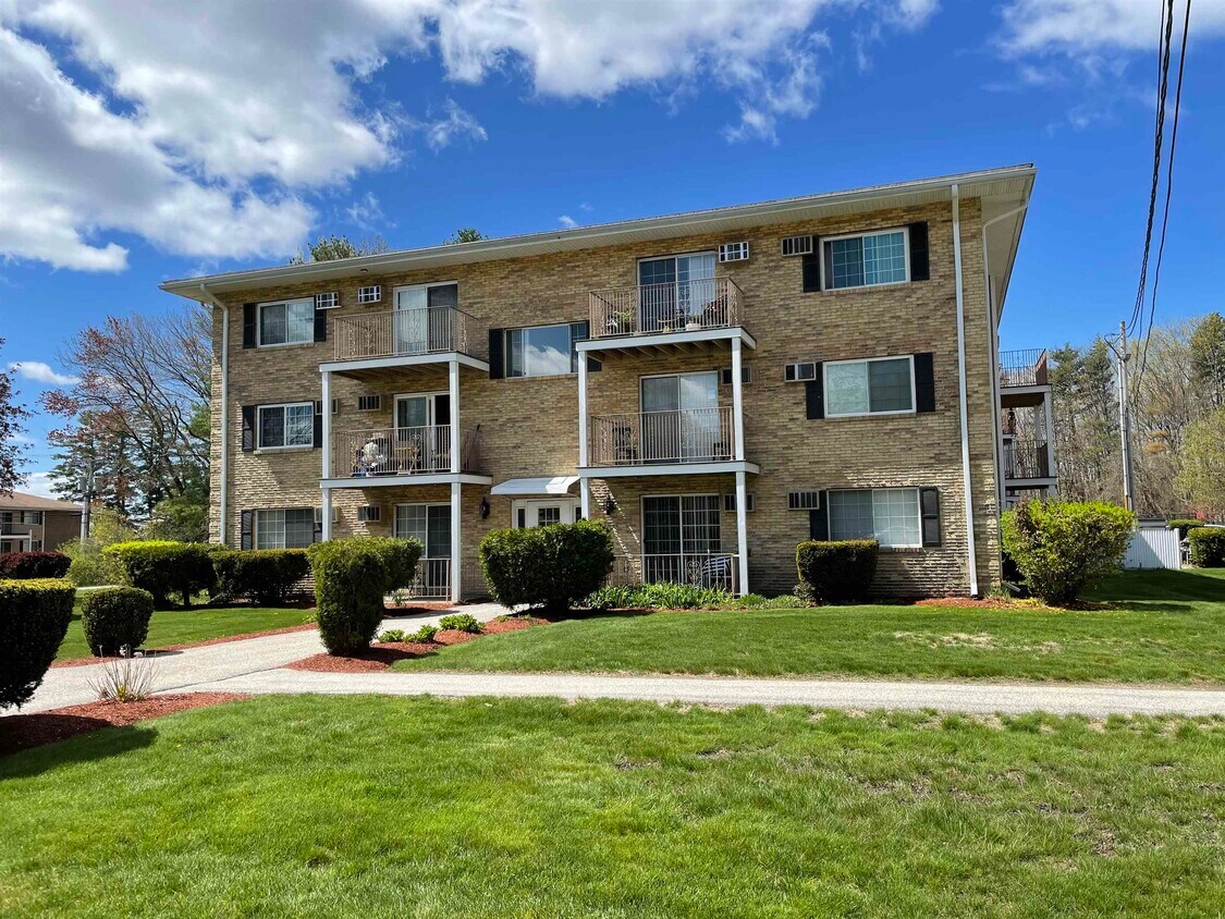 Primary Photo - 379 Huse Rd