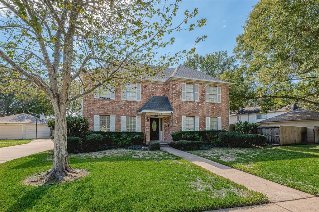 Foto principal - 2510 Wind Fall Ln