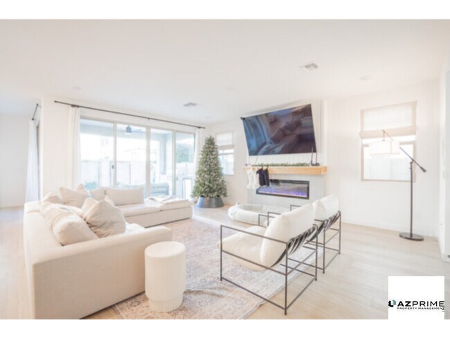 Foto del edificio - Exceptional Fully Furnished 5/2.5 Mesa Home in Cadence with Pool &amp; Loft!