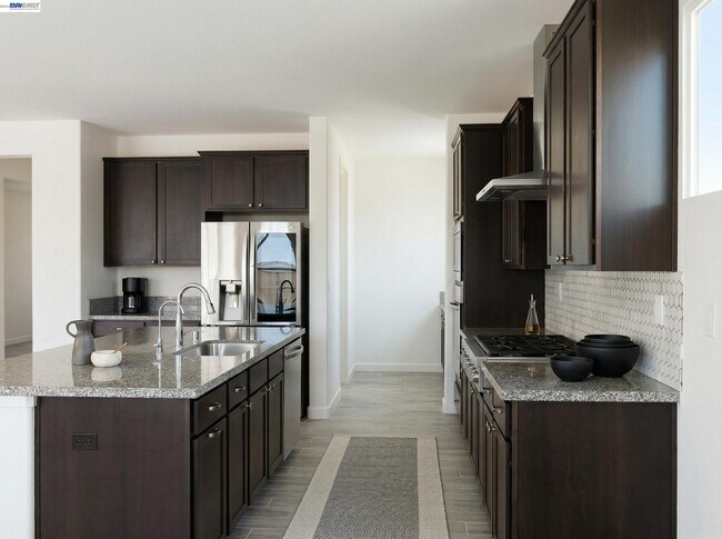 Foto del edificio - 679 Hamilton Ct