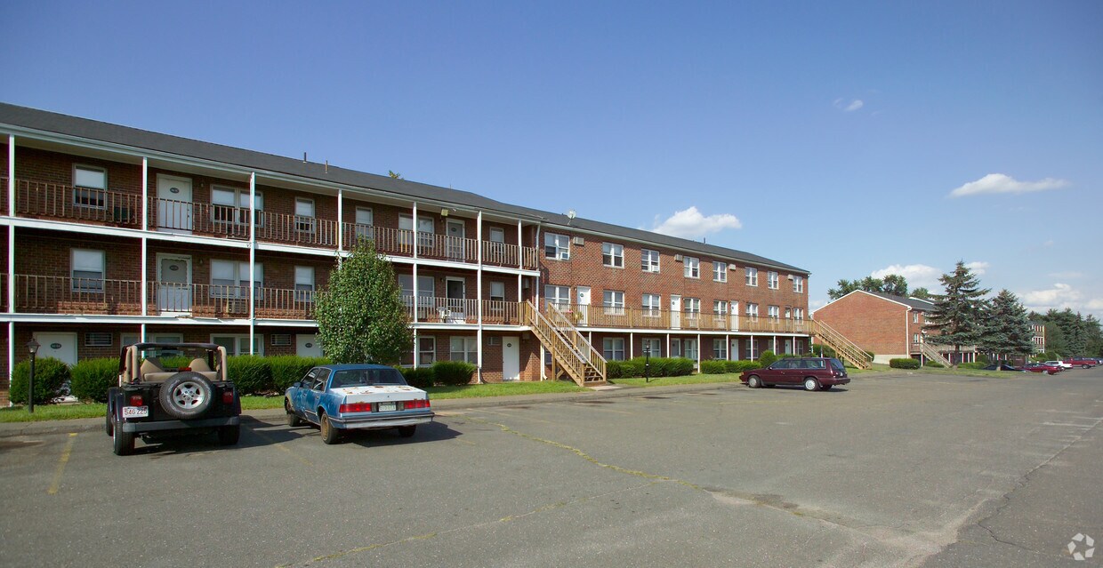 valley view apartments holyoke