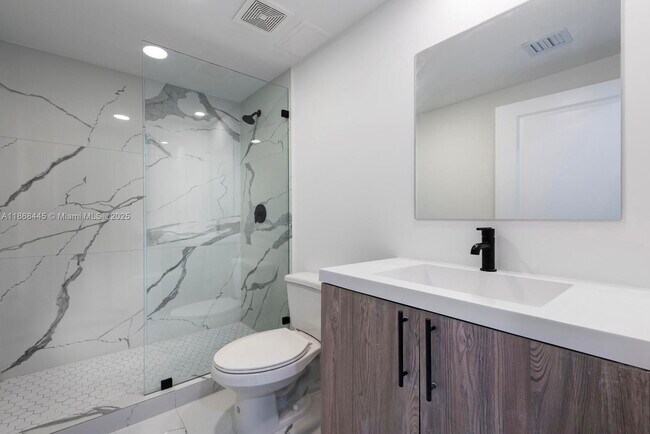 Foto del edificio - 1350 NW 1st St