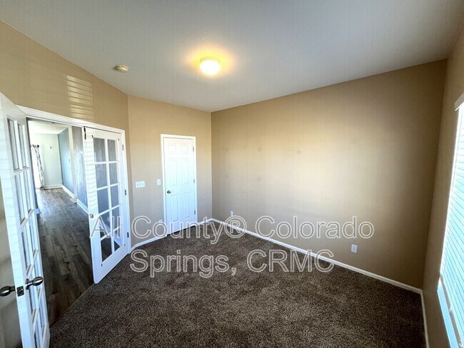 Building Photo - 8397 Hames Dr