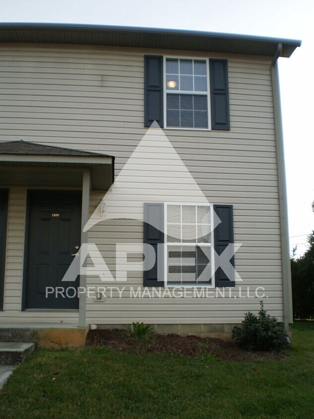 Nice 2 Bd | 1.5 Ba Townhouse in West Knox ... - Nice 2 Bd | 1.5 Ba Townhouse in West Knox ...