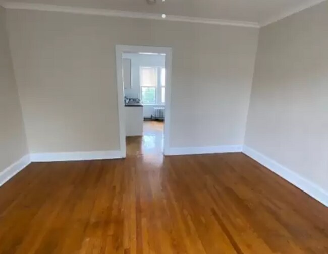 Foto del edificio - 2853 W Berteau Ave