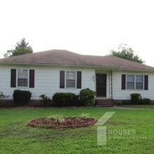 Building Photo - 123 Abbotsford Dr