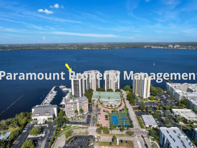 Building Photo - Luxury Condo in Downtown Fort Myers-Riverf...