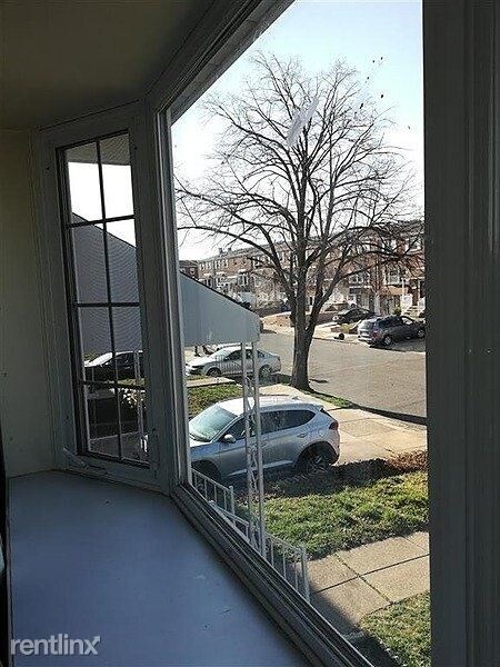 Building Photo - 3 br, 2.5 bath Townhome - 3419 Brookview Road