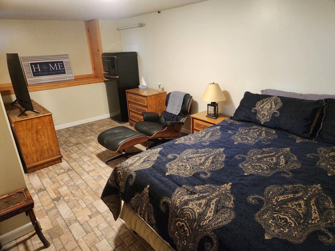 565 Main St, Burlington, VT 05401 House for Rent in Burlington, VT