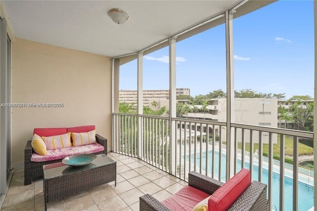 Building Photo - 1680 NE 191st St