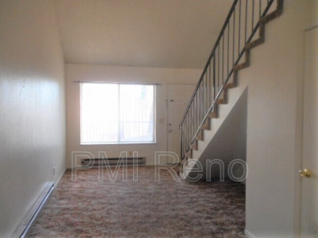 Foto del edificio - 1340 N Sierra St