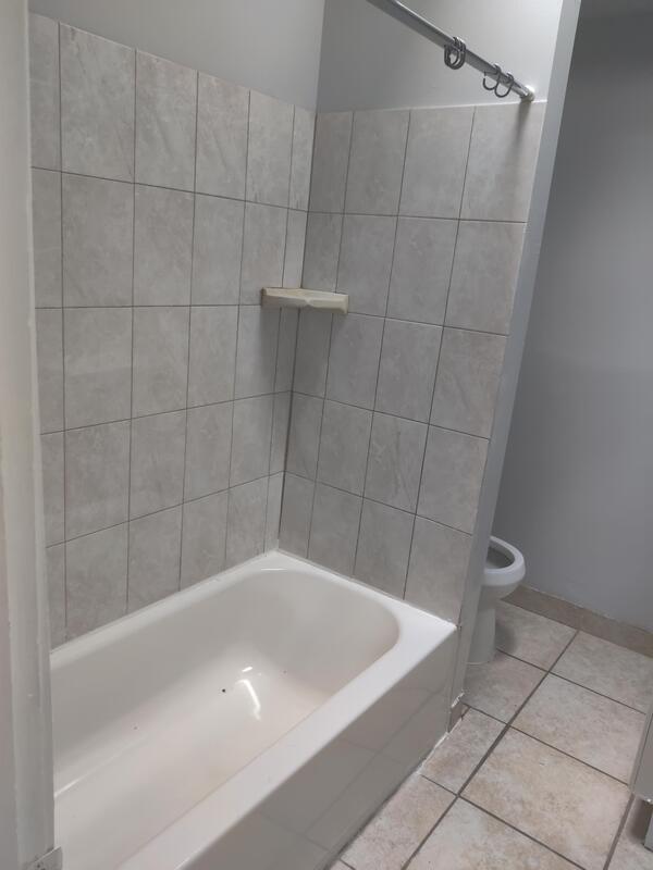 Foto del edificio - 6227 N Gratz St