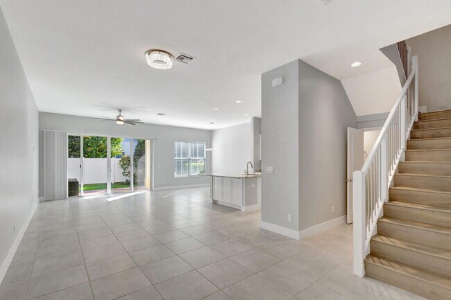 Foto del edificio - 4924 Pointe Midtown Way