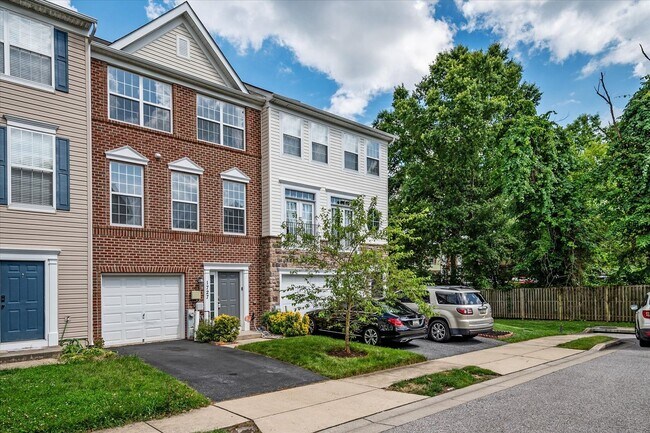 Foto del edificio - 1727 Jennifer Meadows Ct