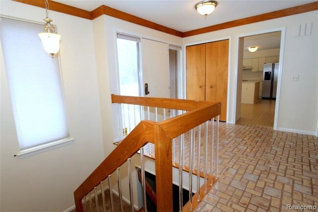 Building Photo - 30835 River Crossing St