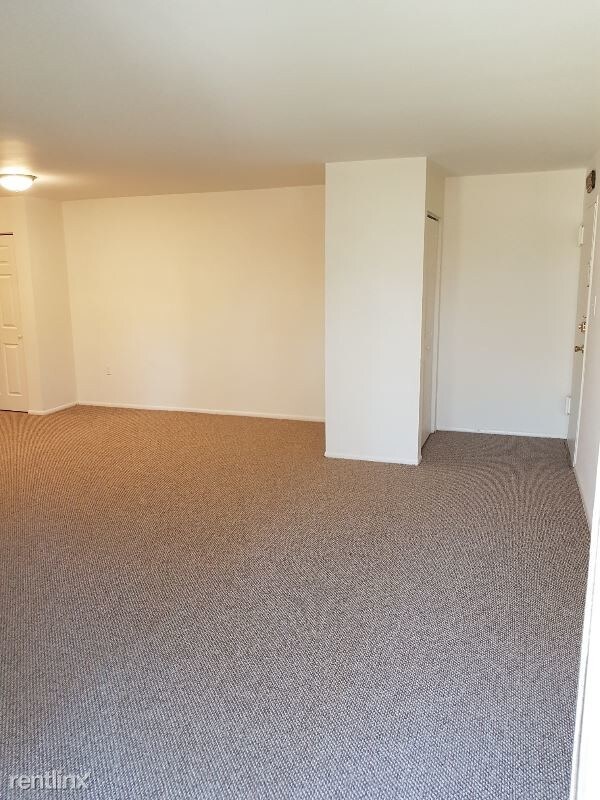 Building Photo - 1 br, 1 bath Condo - 11400 Cherry Hill Road