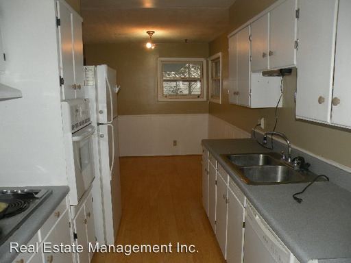 Foto del edificio - 111 Bryan Blvd