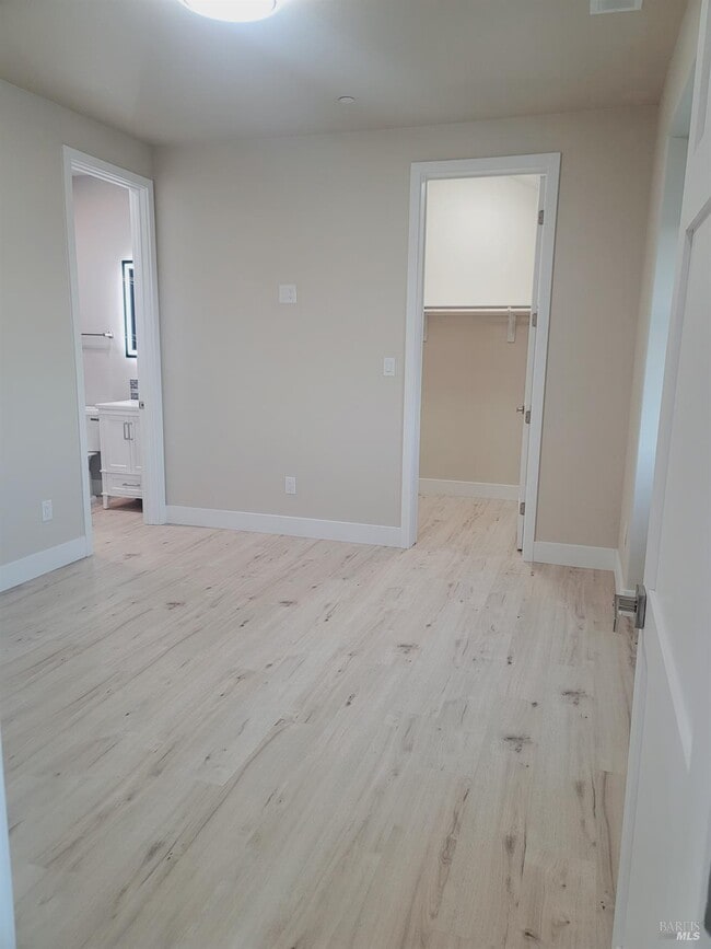 Building Photo - 3525 Brooks Ave
