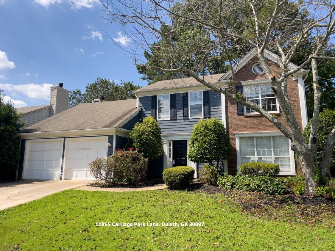 Foto principal - Beautiful fenced in Corner Lot!